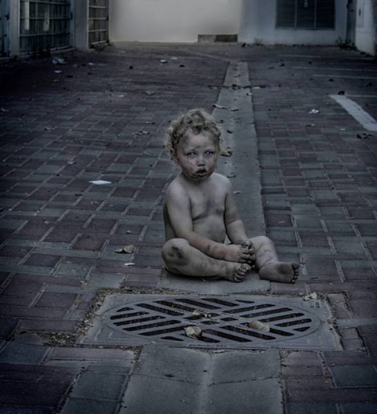Photograph Eldad Pnini Baby on One Eyeland